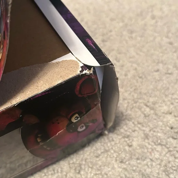 SOLD - Five Nights at Freddy’s Chica with Office Jazwares - Picture 9 of 16